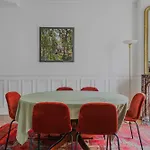 Bohemian Chic Apartment - Near The Champs-Elysees